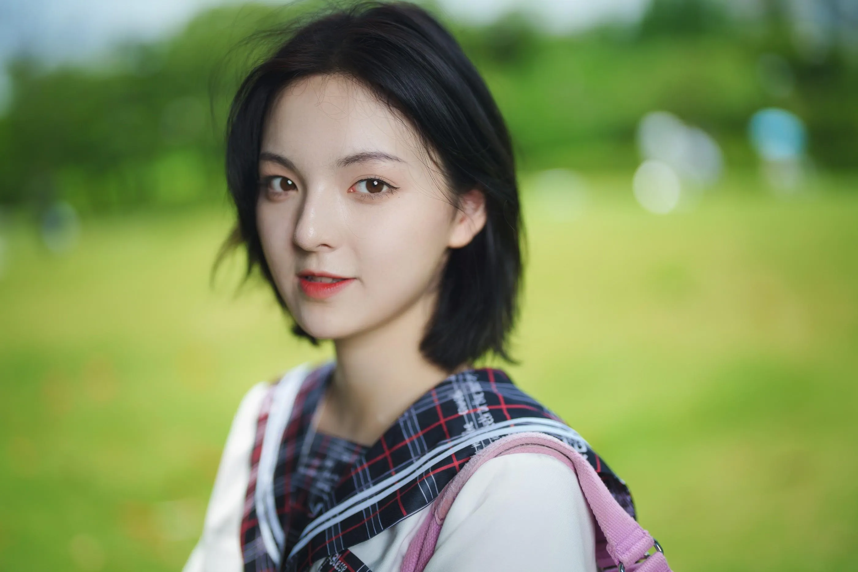 [YITUYU艺图语]2021.11.12 花田里的JK少女 dudu [51P]插图8